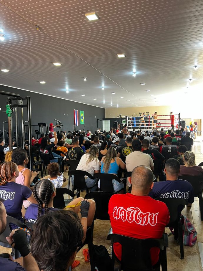 Equipe de Muay Thai de Três Lagoas brilha em seletiva para Campeonato Estadual e garante 12 medalhas