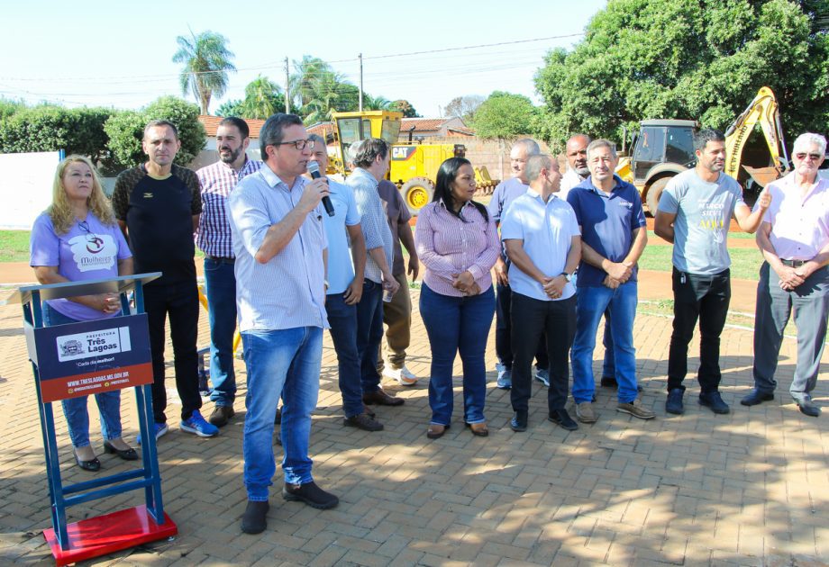 Prefeitura emite ordem de serviço para pavimentação e drenagem no Jardim Novo Ipanema