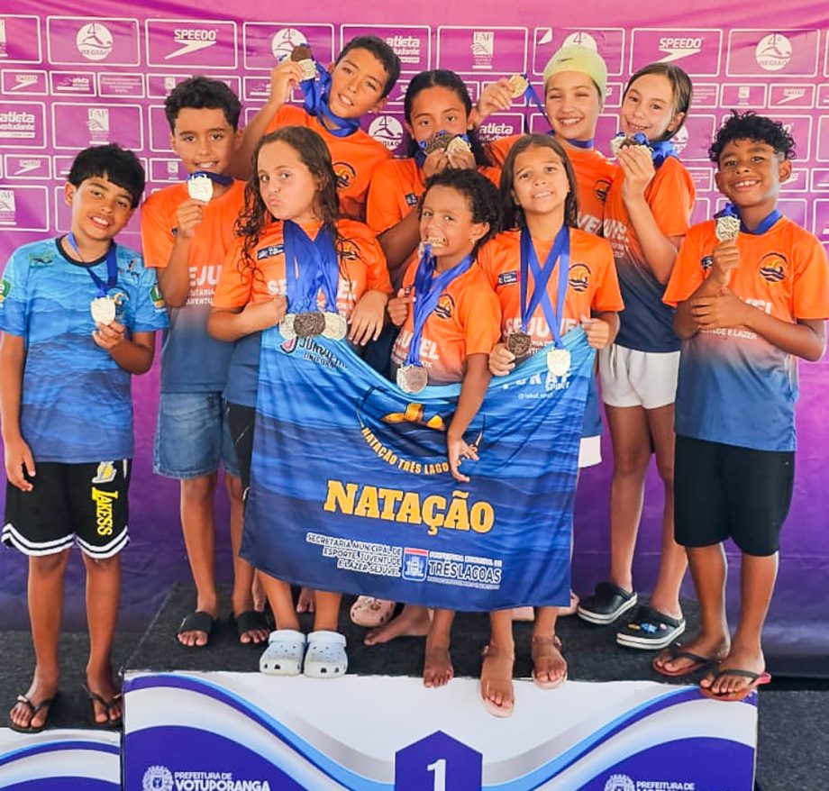 Equipe de Natação da SEJUVEL brilha em Torneio na cidade de Votuporanga e garante medalhas