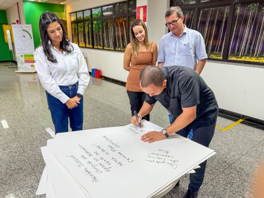 Prefeito Dr. Cassiano Maia visita a Suzano e fortalece parceria em prol do desenvolvimento de Três Lagoas