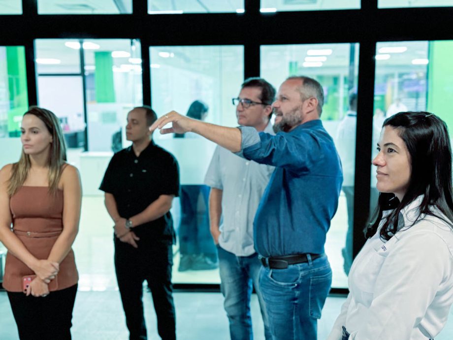 Prefeito Dr. Cassiano Maia visita a Suzano e fortalece parceria em prol do desenvolvimento de Três Lagoas