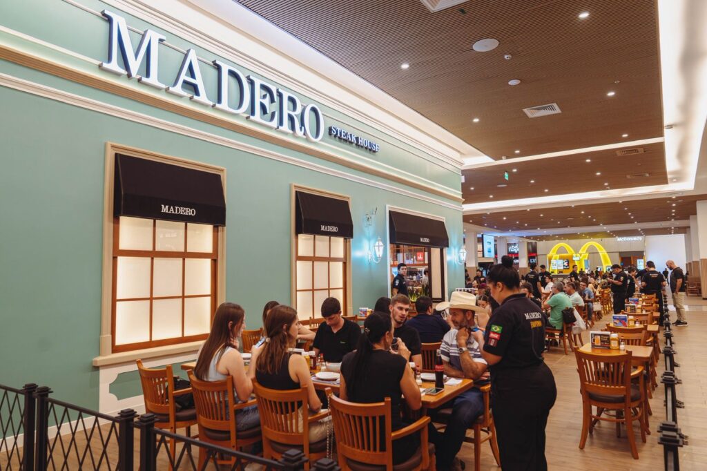 Madero escolhe o Paraguai para sua expansão internacional e abre no Shopping China
