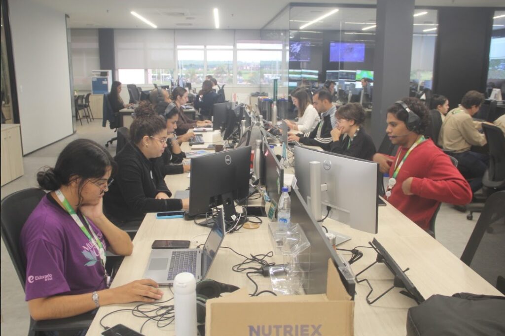 Reescrevendo destinos: março celebra a força e a superação das mulheres no setor da celulose de MS