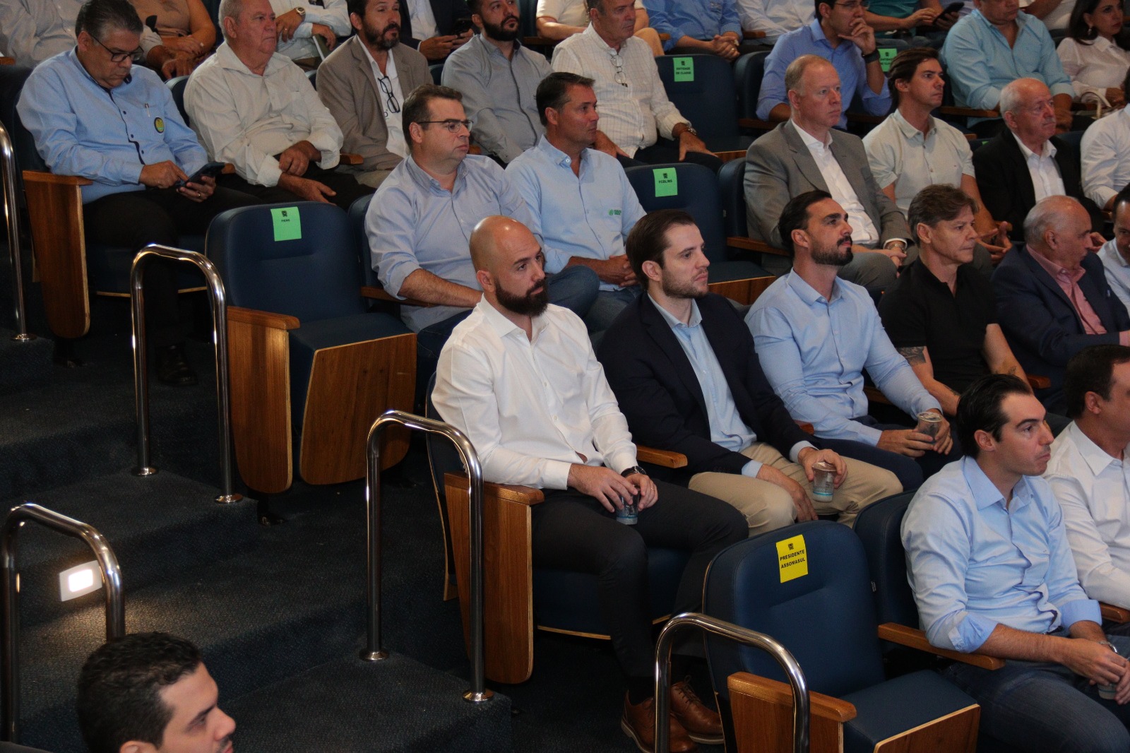 Governo renova benefícios fiscais de 12 setores da economia e promove a inclusão produtiva dos negócios