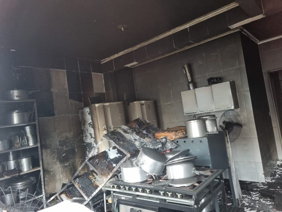 Raio atinge CEI Maronita e aulas são suspensas nesta quarta-feira (18)