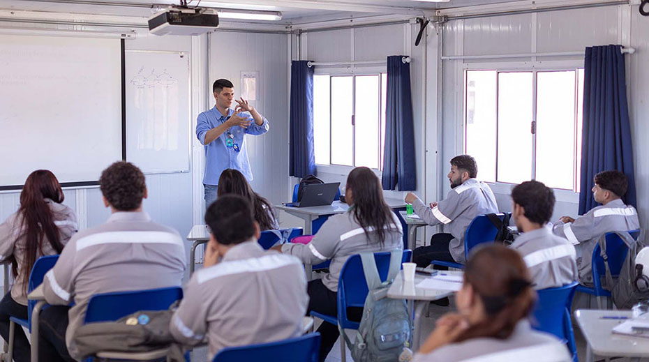 Ribas do Rio Pardo: quando indústria e educação se unem para outra cidade nascer