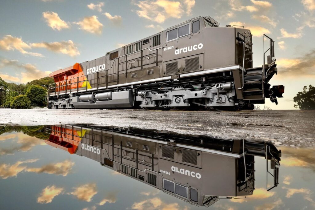 1 ano da Pedra Fundamental do Projeto Sucuriú: obra atinge 54% e mobiliza 11 mil trabalhadores em Inocência (MS) 1 ano da Pedra Fundamental do Projeto Sucuriú: obra atinge 54% e mobiliza 11 mil trabalhadores em Inocência (MS)