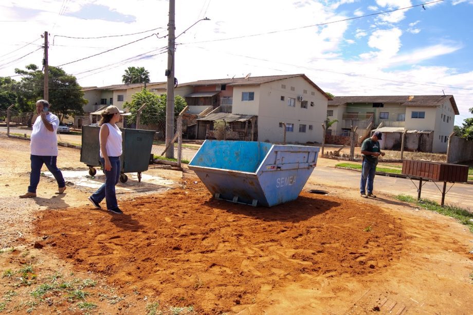 Prefeitura disponibiliza caçambas e contêineres no Novo Oeste para incentivar o descarte correto de lixo