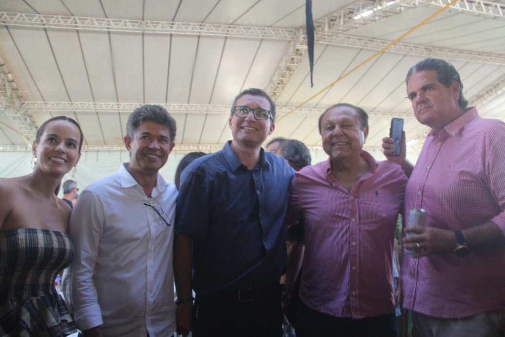 Galeria de imagens: Cassiano Maia comemora 50 anos em grande estilo