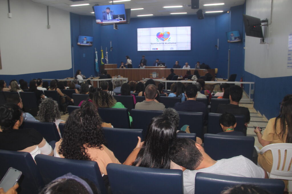 Inclusão em foco: Seminário sobre autismo destaca avanços da gestão e reforça compromisso com o TEA em Três Lagoas