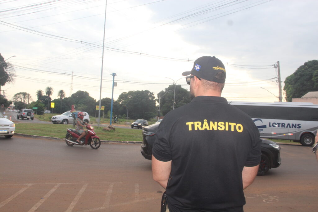 Flagrantes em sequência: ação do DEPTRAN expõe rotina de infrações e alerta para causas de multas e acidentes em Três Lagoas