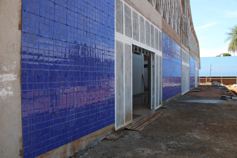 Obra do Shopping Popular de Três Lagoas segue avançando