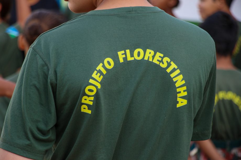 Crianças e adolescentes da Patrulha Florestinha vivenciam educação ambiental no Parque Natural Municipal do Pombo