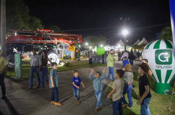 Riedel-na-Expojardim-Foto-Alvaro-Rezende-Secom-MS-4-730x480
