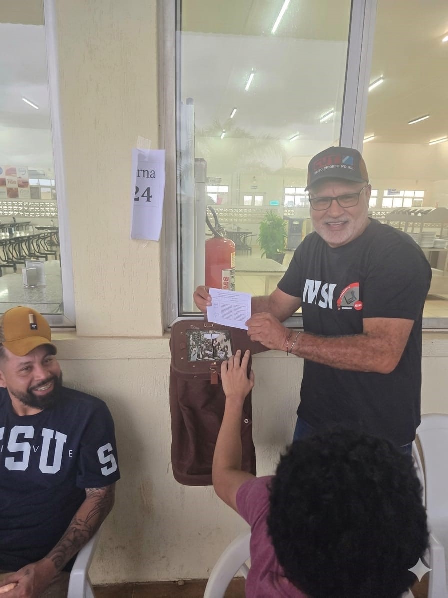 Trabalhadores em frigoríficos de MS reelegem diretoria do STICCG