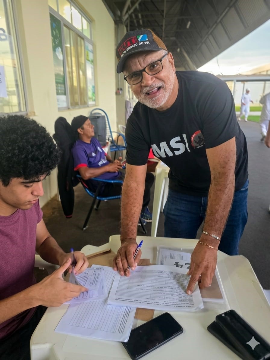 Trabalhadores em frigoríficos de MS reelegem diretoria do STICCG