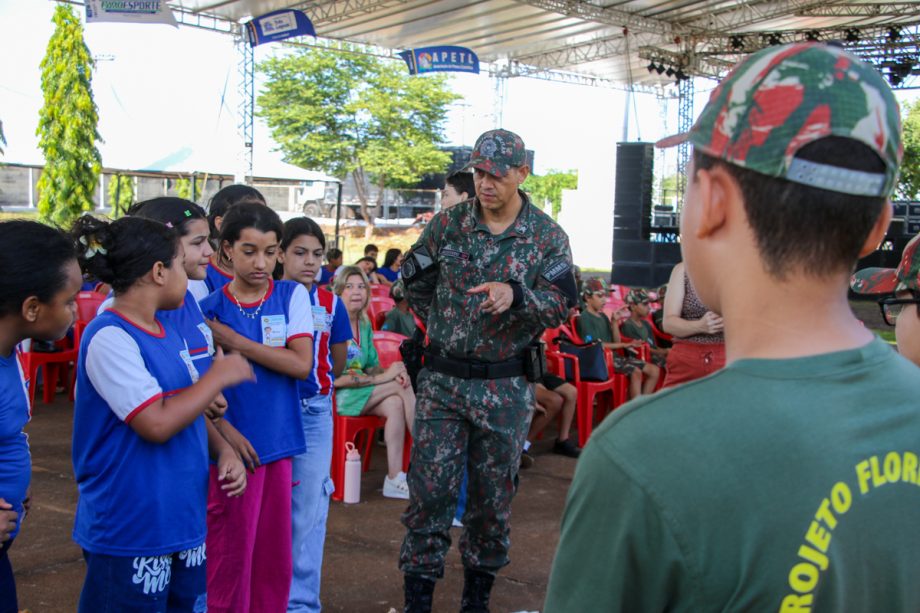EDUCAÇÃO AMBIENTAL – Alunos da REME e SCFV Florestinha visitam o 15º Torneio de Pesca Esportiva em Três Lagoas