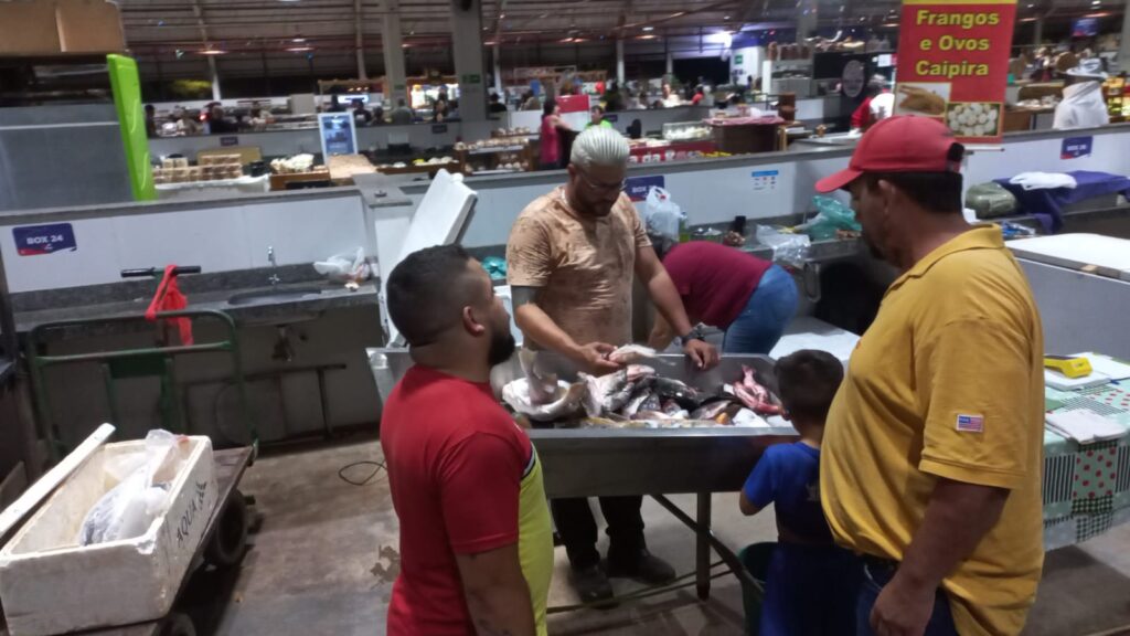 Feira do Peixe movimenta Três Lagoas e comerciantes apostam em recorde de vendas na Semana Santa
