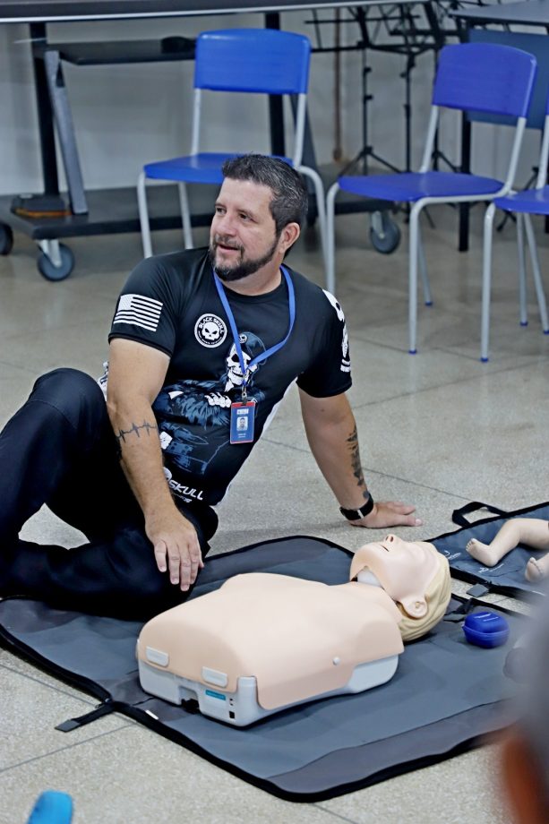 Curso de primeiros socorros capacita profissionais do turismo em Três Lagoas