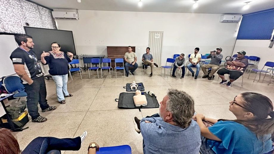 Curso de primeiros socorros capacita profissionais do turismo em Três Lagoas