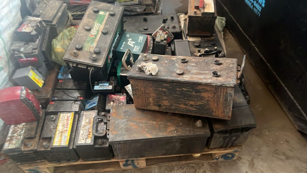 Polícias Civil, Militar e Prefeitura realizam Operação contra receptação e apreendem cobre e drogas em TL