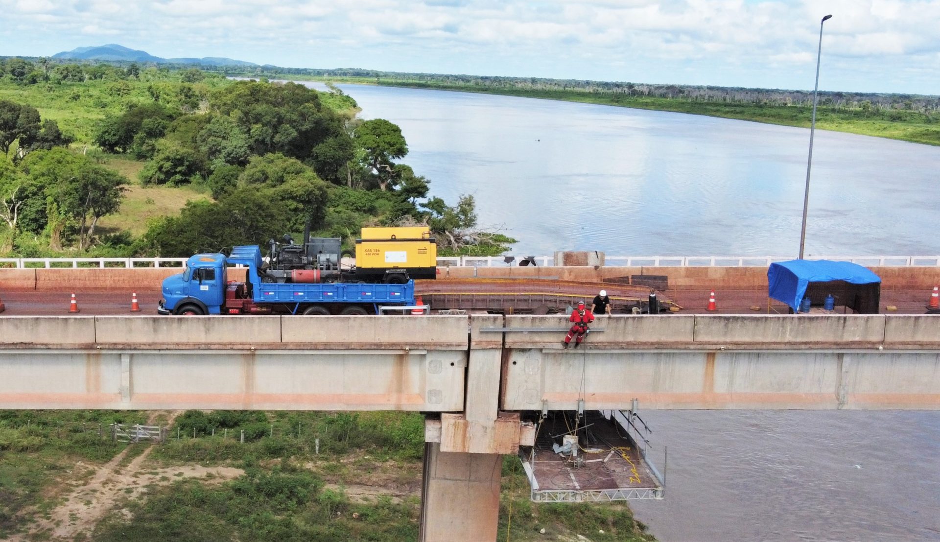 Governo de MS vai iniciar nova etapa de recuperação da ponte sobre o Rio Paraguai em Corumbá Governo de MS vai iniciar nova etapa de recuperação da ponte sobre o Rio Paraguai em Corumbá