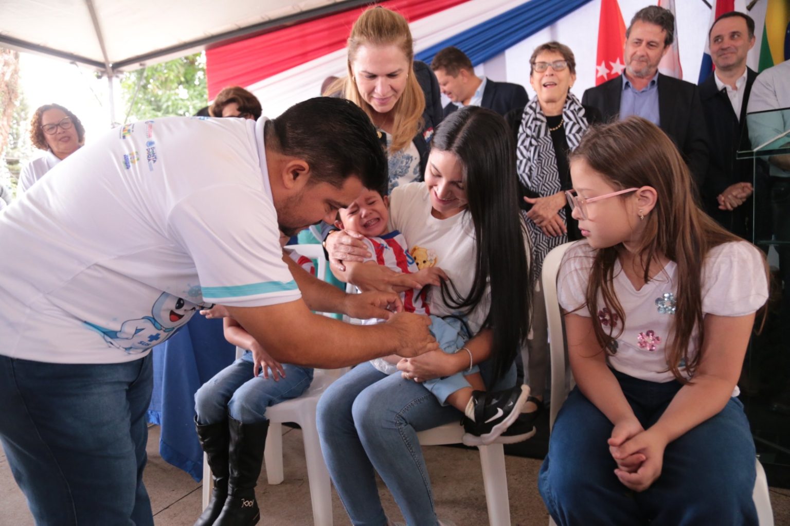 Ação conjunta de vacinação fortalece integração entre Brasil e Paraguai na fronteira