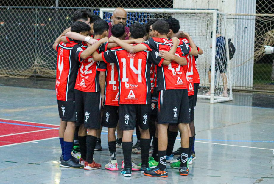Fernando Corrêa conquista o título do futsal masculino Sub-17 dos JETs 2026 em Três Lagoas