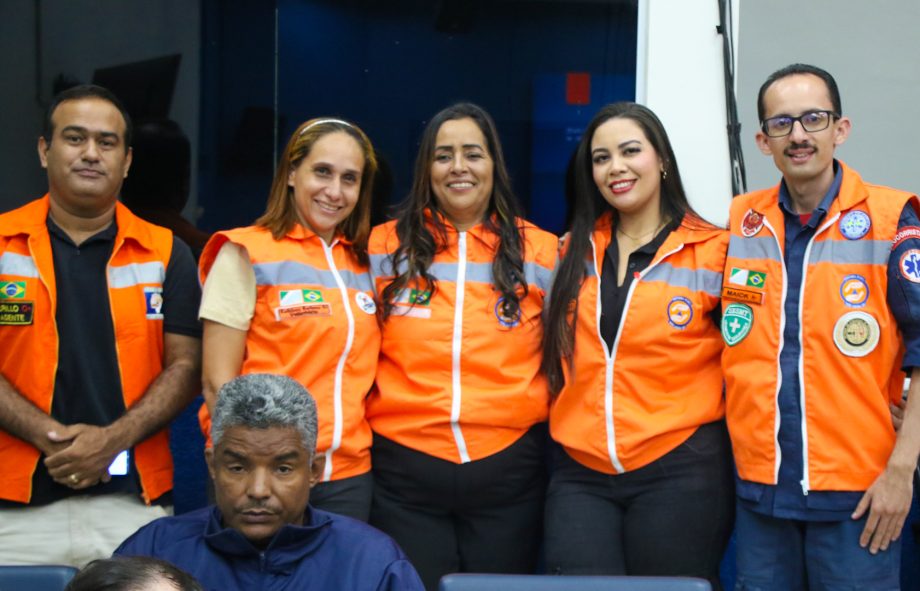 Curso da Defesa Civil reúne voluntários e comunidade para capacitação em gestão de riscos e desastres Curso da Defesa Civil reúne voluntários e comunidade para capacitação em gestão de riscos e desastres