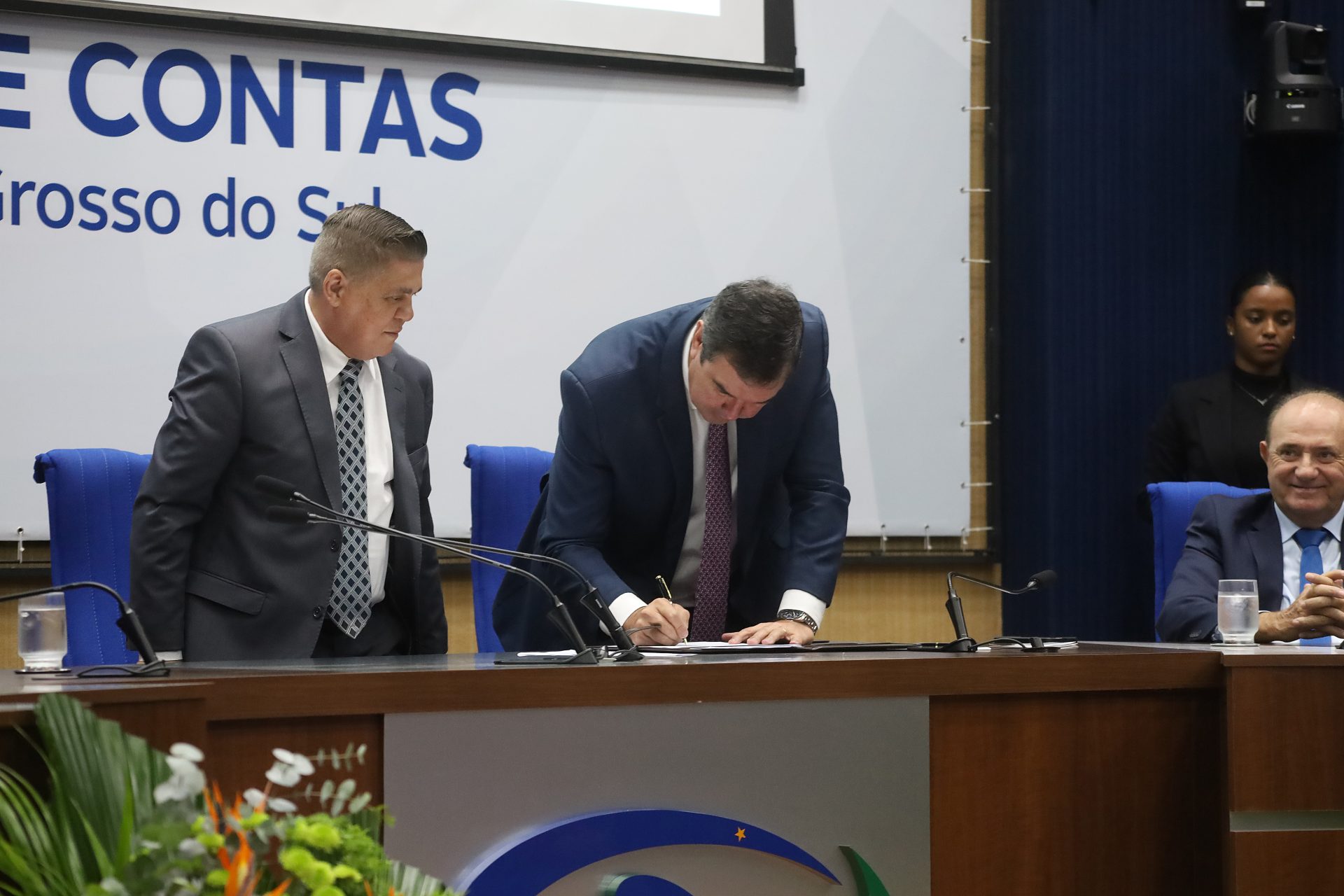 Governo de MS reforça desenvolvimento sustentável durante seminário no TCE-MS Governo de MS reforça desenvolvimento sustentável durante seminário no TCE-MS