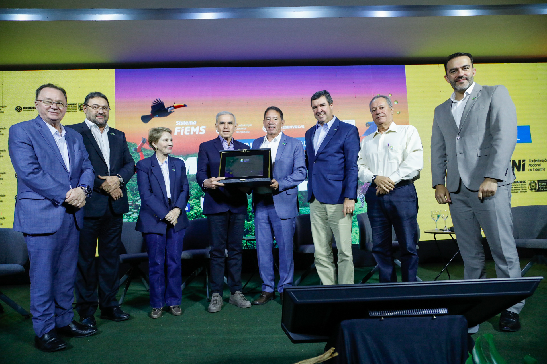 Mato Grosso do Sul cria cenário industrial de sucesso, com geração de empregos e destaque nacional Mato Grosso do Sul cria cenário industrial de sucesso, com geração de empregos e destaque nacional