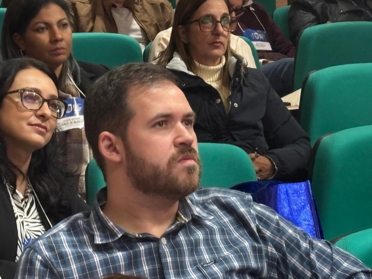 Saúde bucal em pauta: Encontro estadual debate equidade, prevenção e novos desafios para o atendimento odontológico Saúde bucal em pauta: Encontro estadual debate equidade, prevenção e novos desafios para o atendimento odontológico