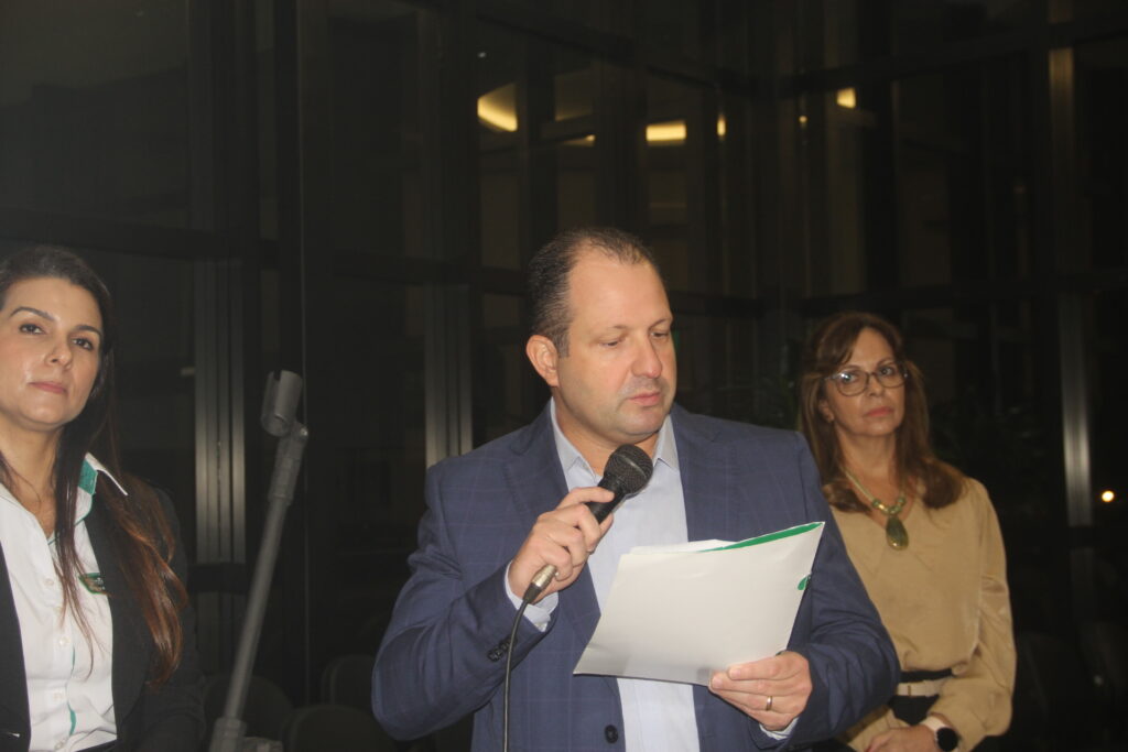 Unimed reinaugura laboratório moderno em Três Lagoas e celebra nova fase de superação e excelência Unimed reinaugura laboratório moderno em Três Lagoas e celebra nova fase de superação e excelência