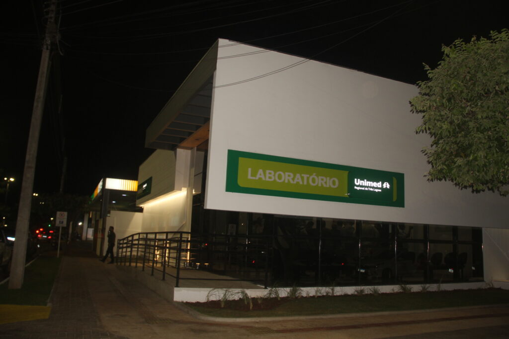 Unimed reinaugura laboratório moderno em Três Lagoas e celebra nova fase de superação e excelência Unimed reinaugura laboratório moderno em Três Lagoas e celebra nova fase de superação e excelência