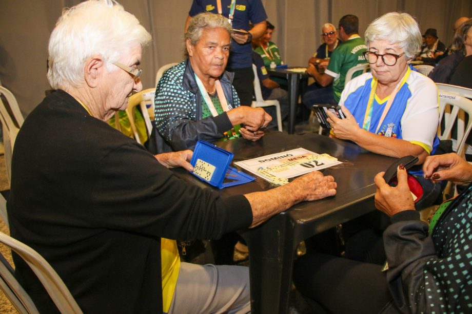 Três Lagoas encerra Jogos da Melhor Idade com participação de 48 municípios de Mato Grosso do Sul Três Lagoas encerra Jogos da Melhor Idade com participação de 48 municípios de Mato Grosso do Sul