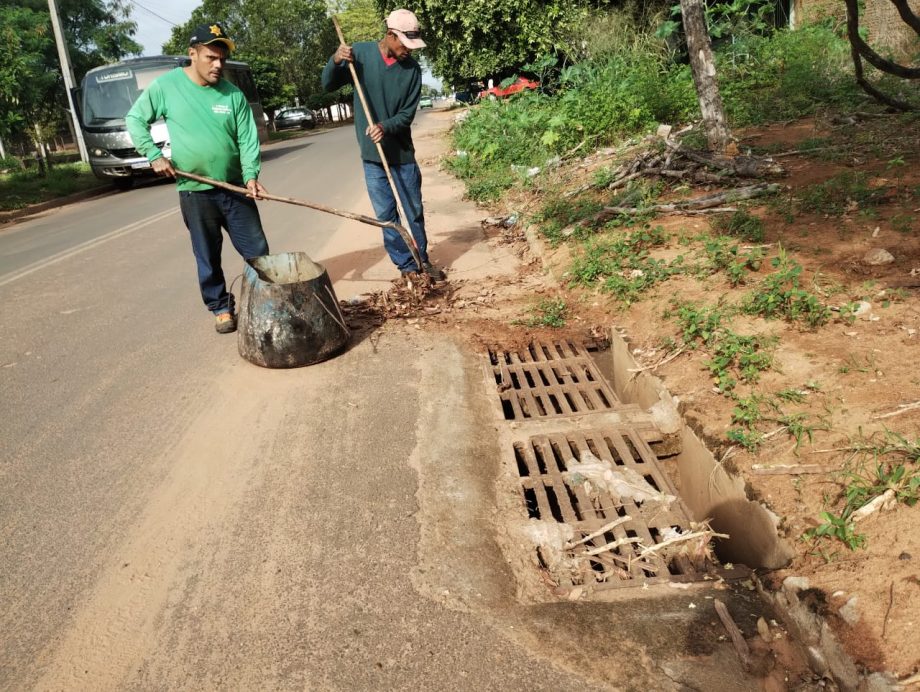 Prefeitura mantém força-tarefa permanente de manutenção urbana e rural Prefeitura mantém força-tarefa permanente de manutenção urbana e rural