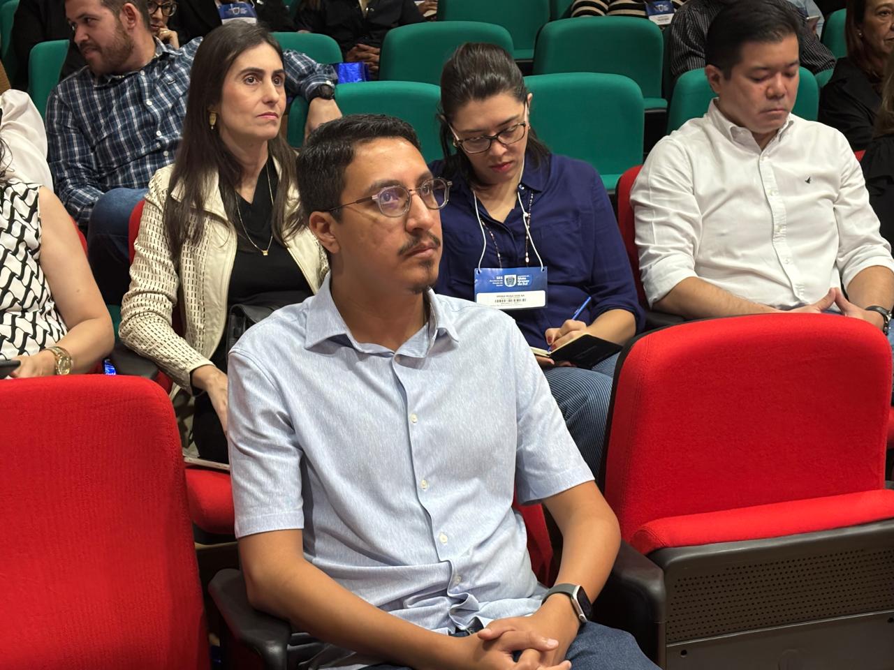 Saúde bucal em pauta: Encontro estadual debate equidade, prevenção e novos desafios para o atendimento odontológico Saúde bucal em pauta: Encontro estadual debate equidade, prevenção e novos desafios para o atendimento odontológico