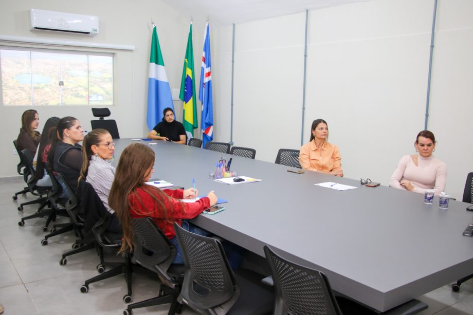SEGOV recebe capacitação sobre prevenção da violência e assédio no ambiente de trabalho promovida pela SEGP