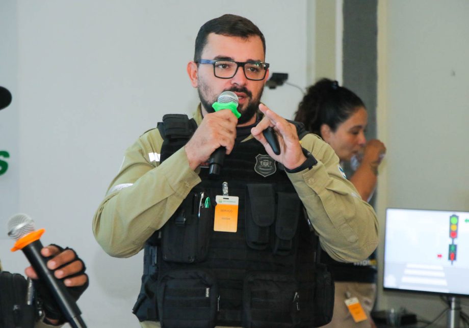 Encerrando o Maio Amarelo, DEPTRAN promove palestra educativa na Petrobras Encerrando o Maio Amarelo, DEPTRAN promove palestra educativa na Petrobras