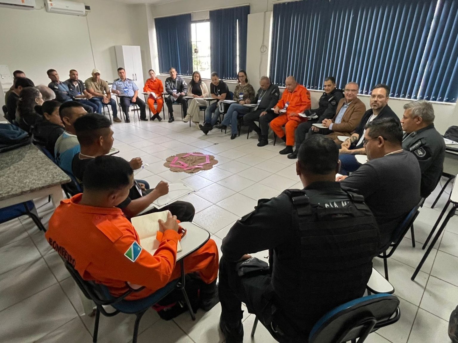 Formação em policiamento restaurativo aproxima culturas e fortalece cooperação internacional em MS