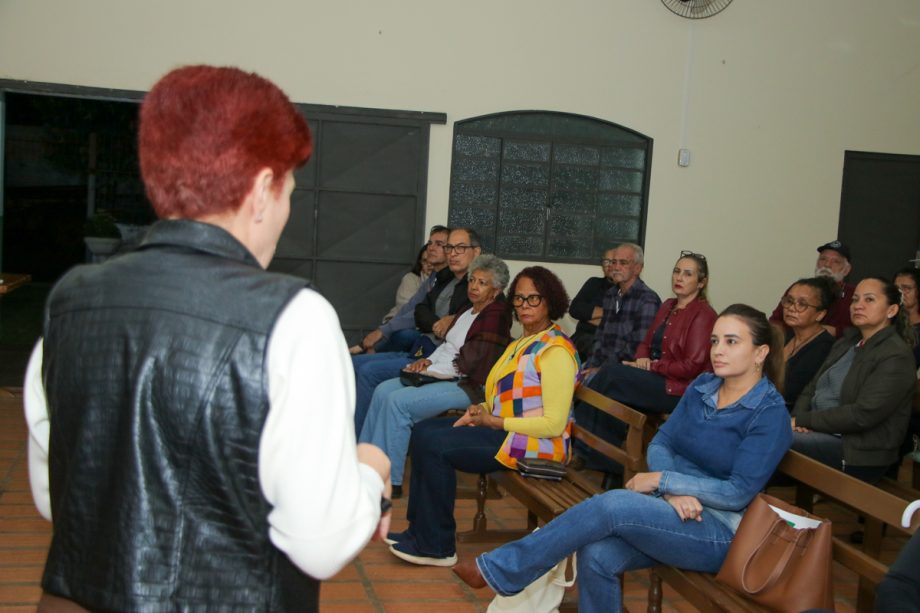 1ª pré-conferência da 10ª Conferência Municipal de Saúde reúne moradores e propostas para fortalecimento do SUS 1ª pré-conferência da 10ª Conferência Municipal de Saúde reúne moradores e propostas para fortalecimento do SUS