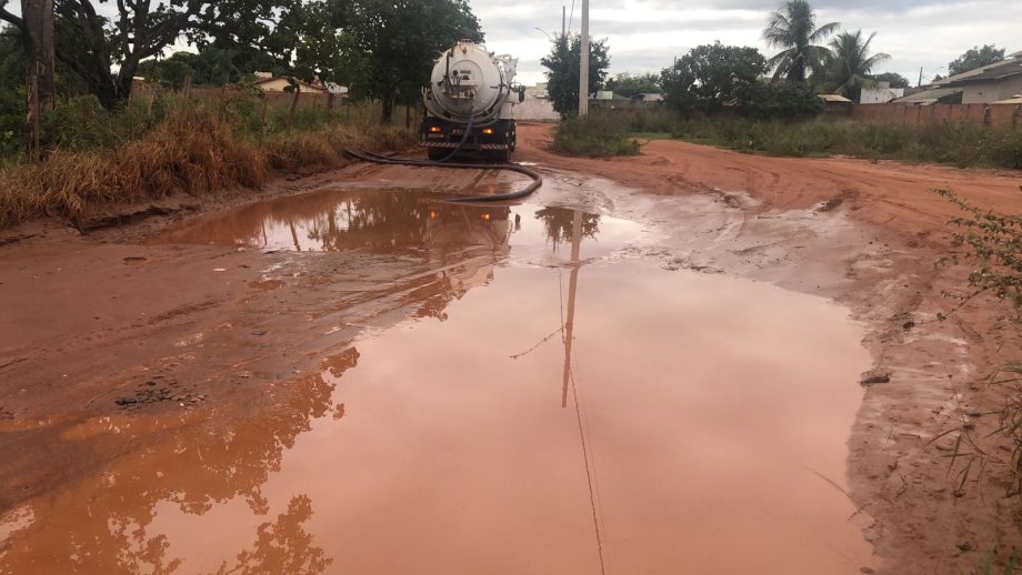 Prefeitura mantém força-tarefa permanente de manutenção urbana e rural Prefeitura mantém força-tarefa permanente de manutenção urbana e rural