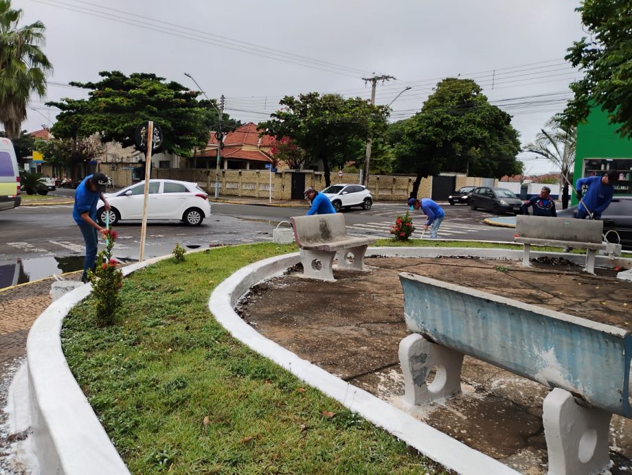 Prefeitura mantém força-tarefa permanente de manutenção urbana e rural Prefeitura mantém força-tarefa permanente de manutenção urbana e rural