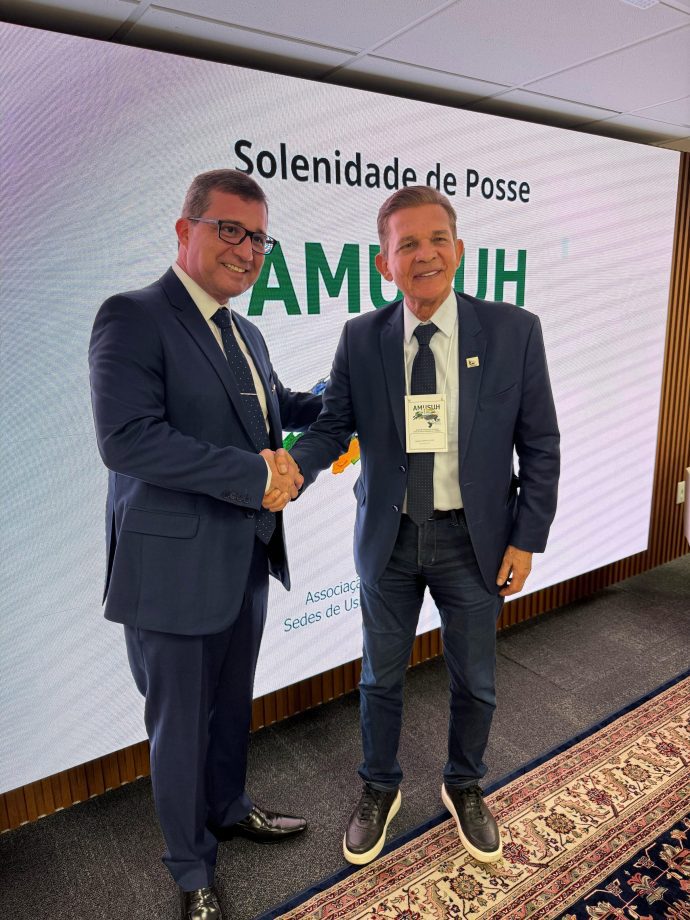 Na presidência da AMUSUH, prefeito Dr. Cassiano eleva protagonismo de TL no cenário nacional Na presidência da AMUSUH, prefeito Dr. Cassiano eleva protagonismo de TL no cenário nacional