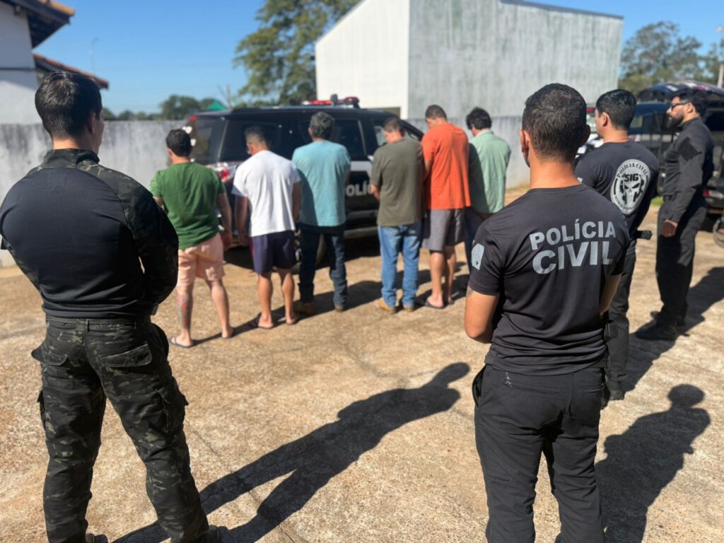 Em Brasilândia, operação contra organização criminosa prende 10 suspeitos e apreende 22 veículos em MS