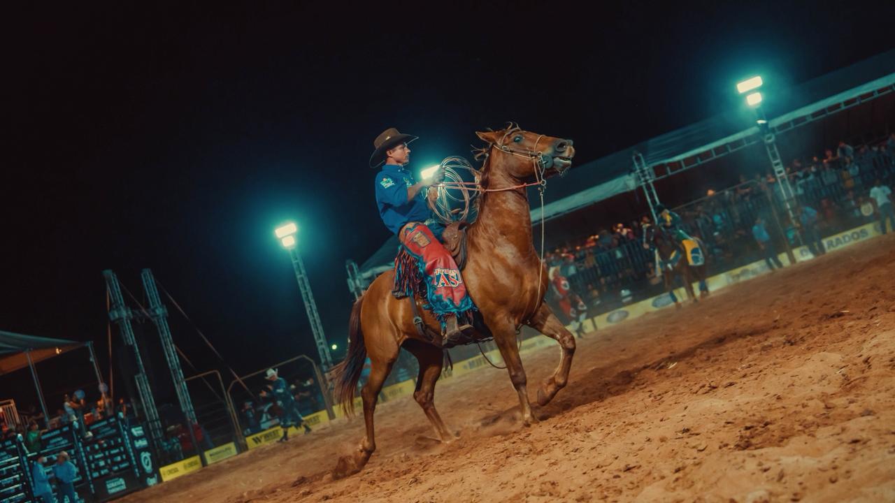 Sucesso na Expoagro 41ª Festa do Peão de Boiadeiro abre com grande público