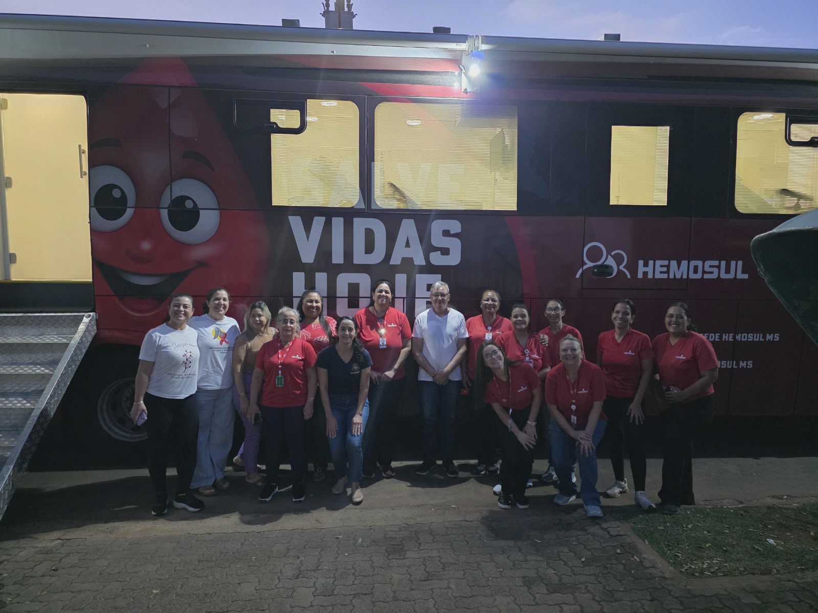 Solidariedade sobre rodas: ônibus do Hemosul aproxima doadores da rede de sangue em MS