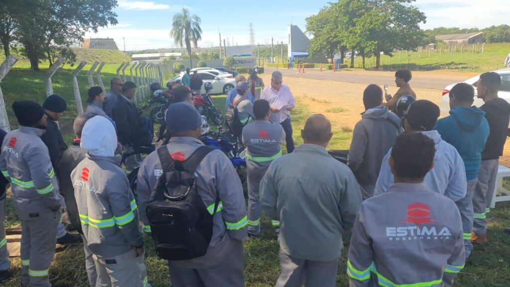 Trabalhadores da Estima Engenharia seguem parados desde a semana passada em protesto na Usina do Jupiá