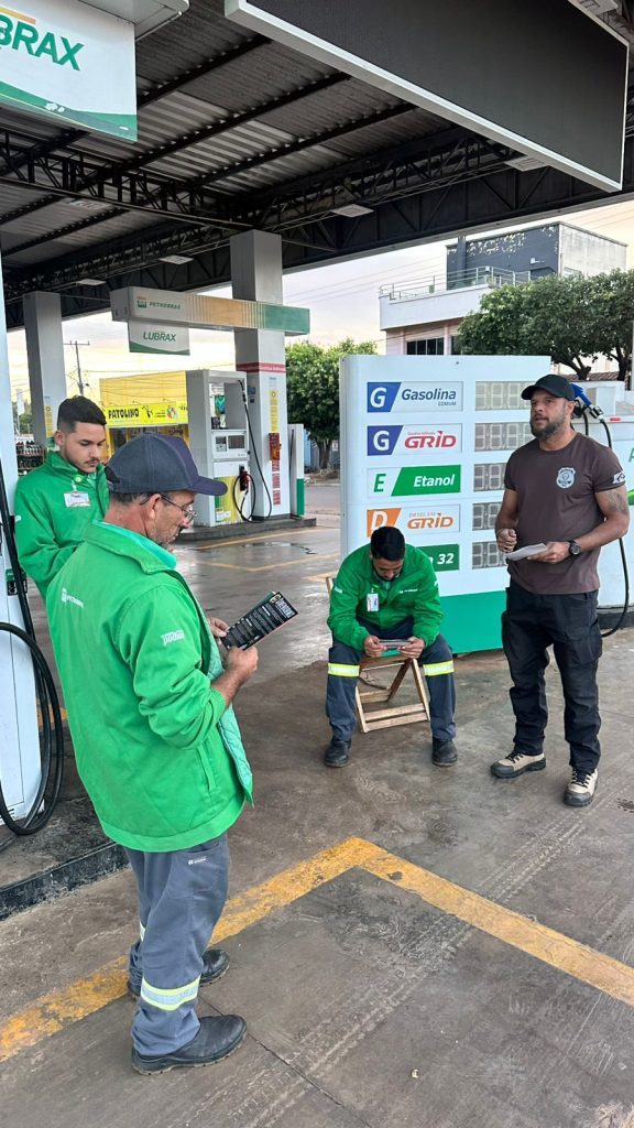 Operação Caminhos Seguros: Polícia Civil intensifica ações de conscientização em Mato Grosso do Sul Operação Caminhos Seguros: Polícia Civil intensifica ações de conscientização em Mato Grosso do Sul