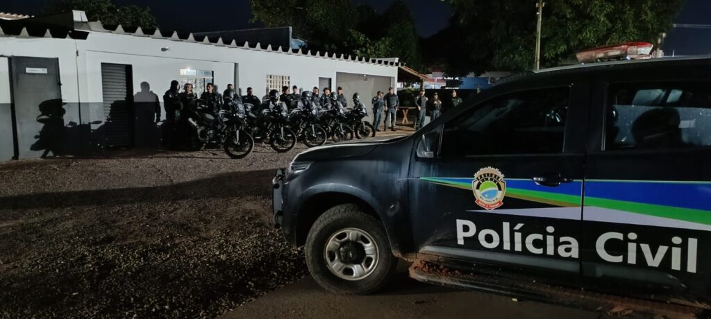 Cinco Pessoas são presas em flagrante e drogas e armas de fogo são apreendidas durante operação em Três Lagoas